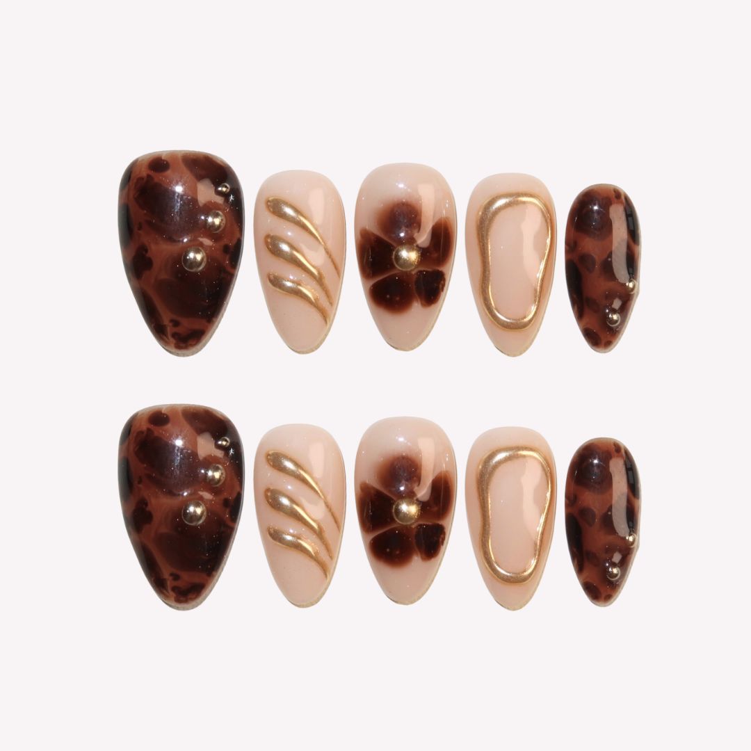 Amber Whisper – Almond Press On Nails