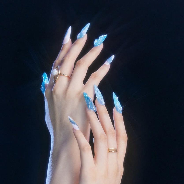 Aquamarine – Almond Press On Nails