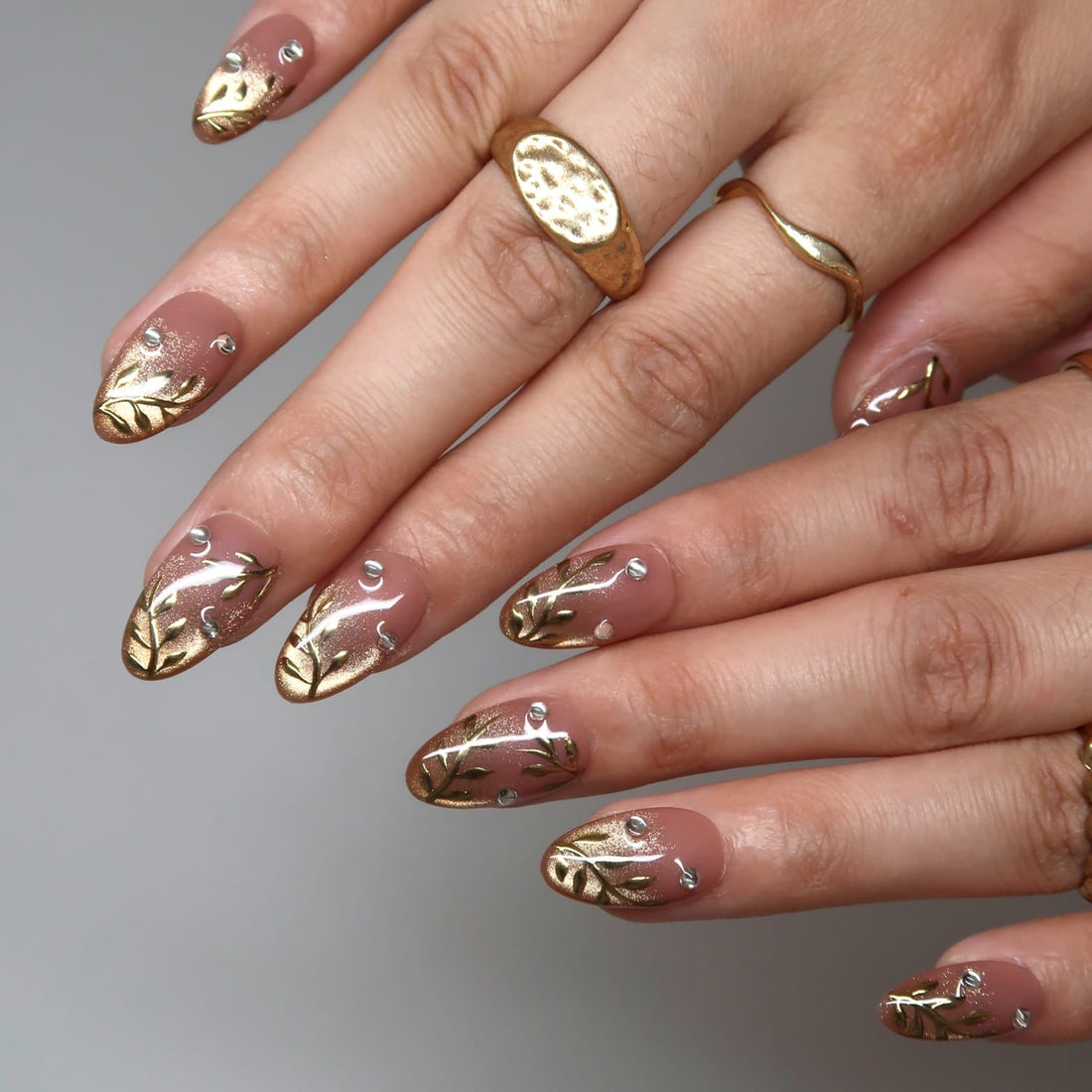 Blissful Radiance Press-On Nails