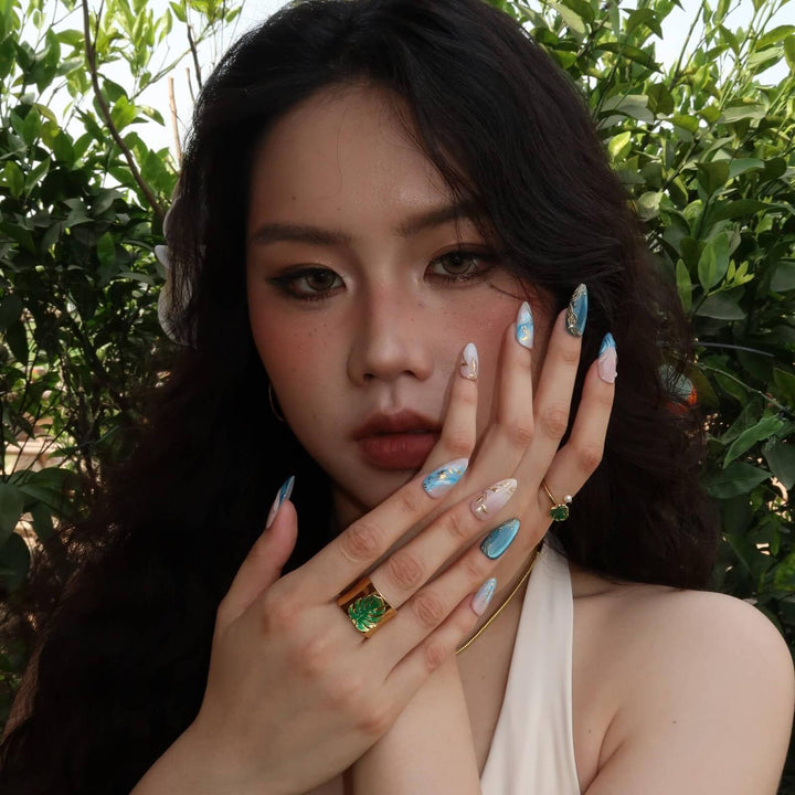 Cool Water – Almond Press On Nails