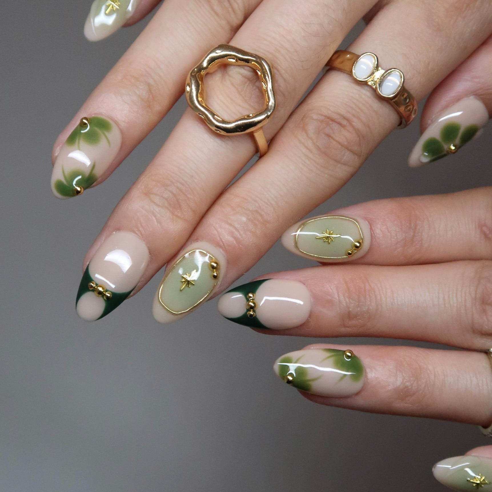 Evergreen Charm Press-On Nails