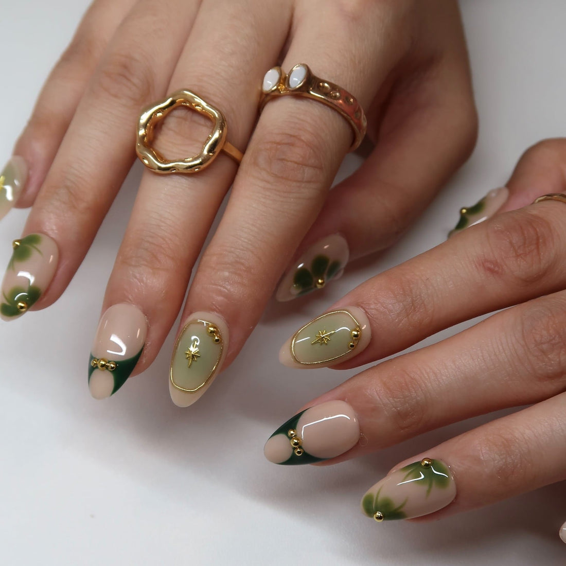 Evergreen Charm Press-On Nails