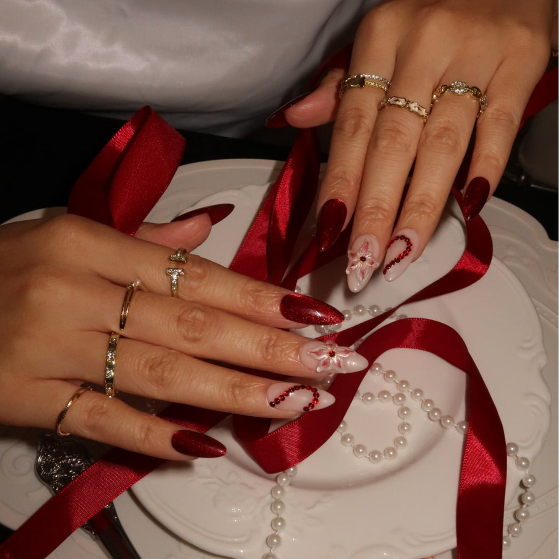 Fatal Attraction Press-On Nails