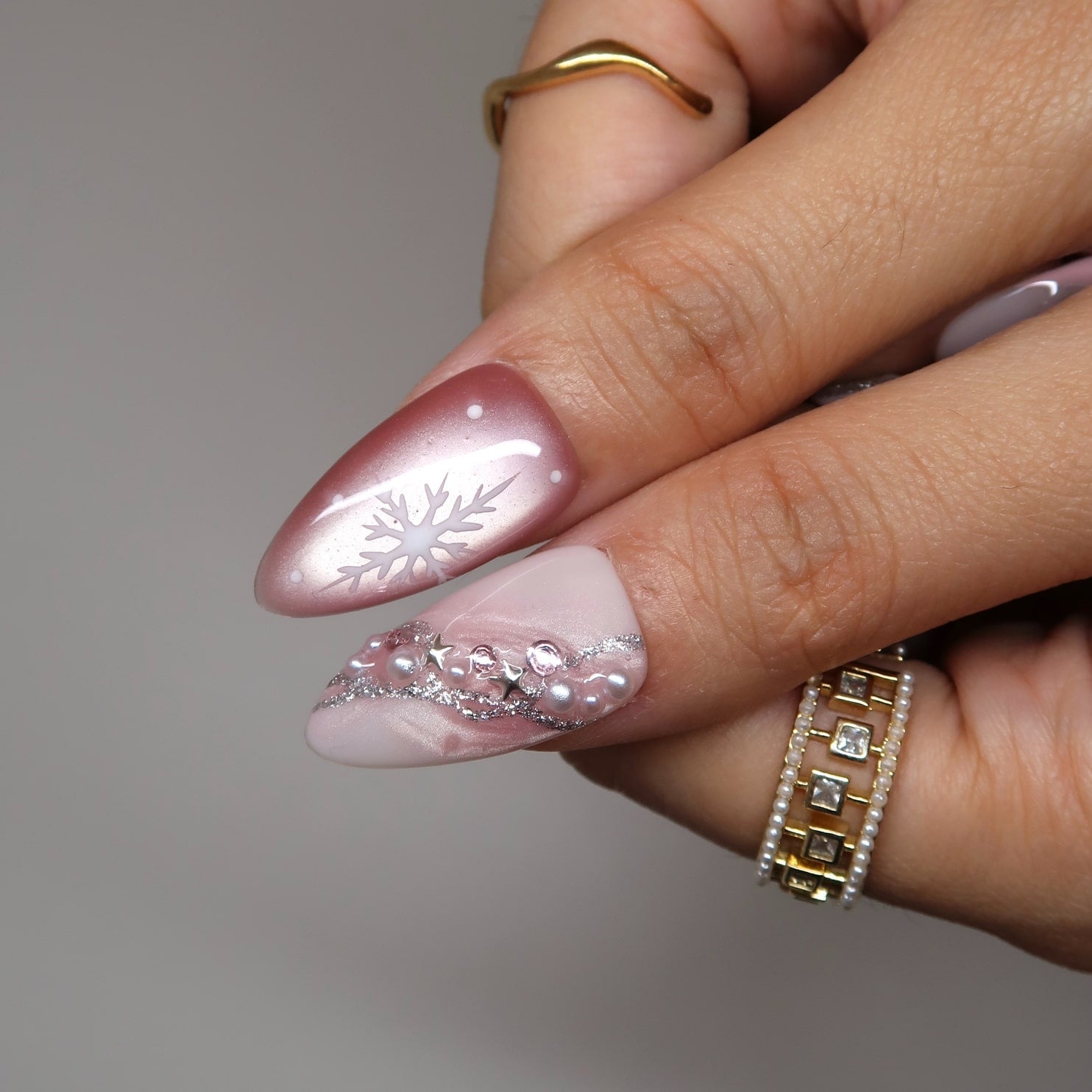 Frosty Delights Press-On Nails