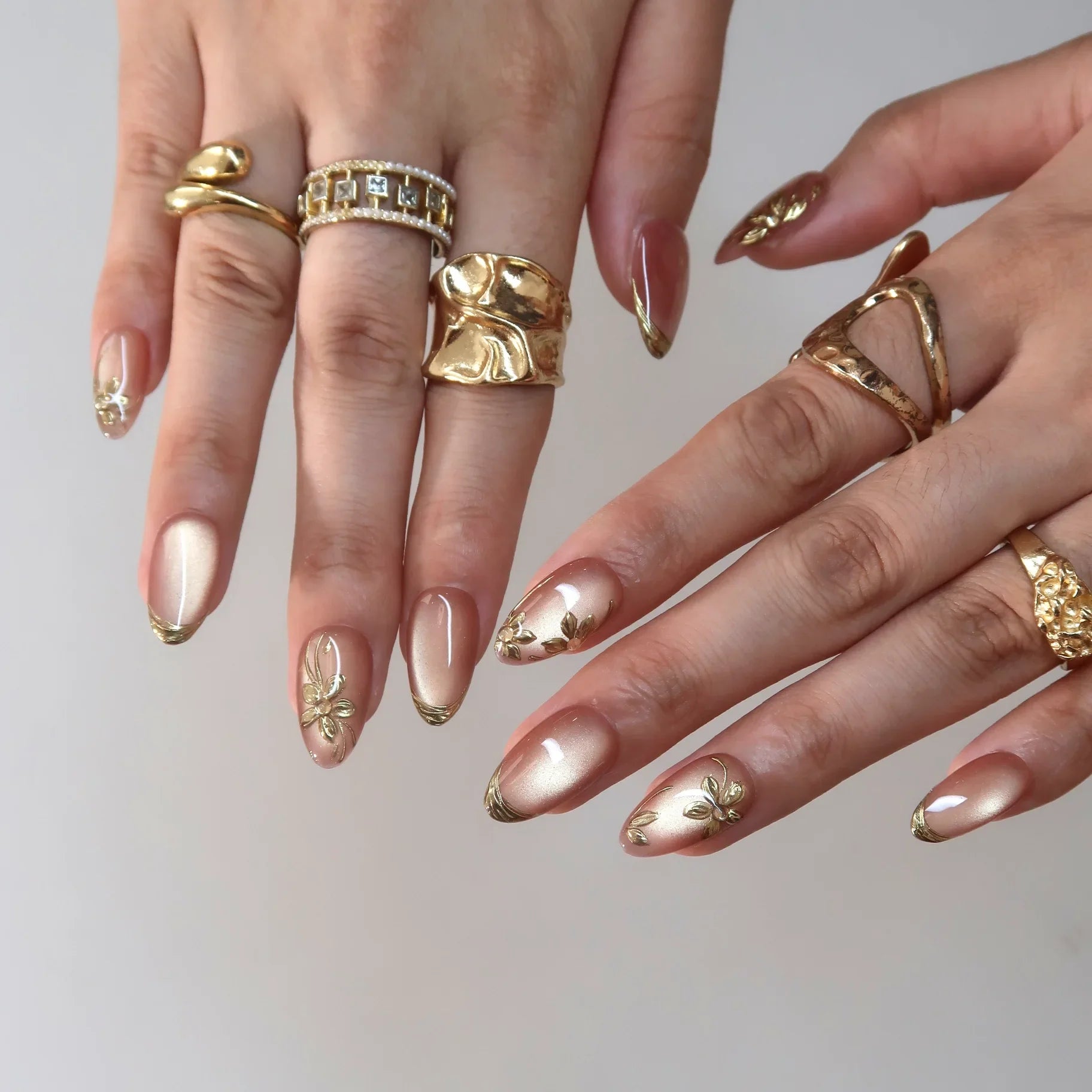 Garden Date – Short Almond Botanical Press On Nails