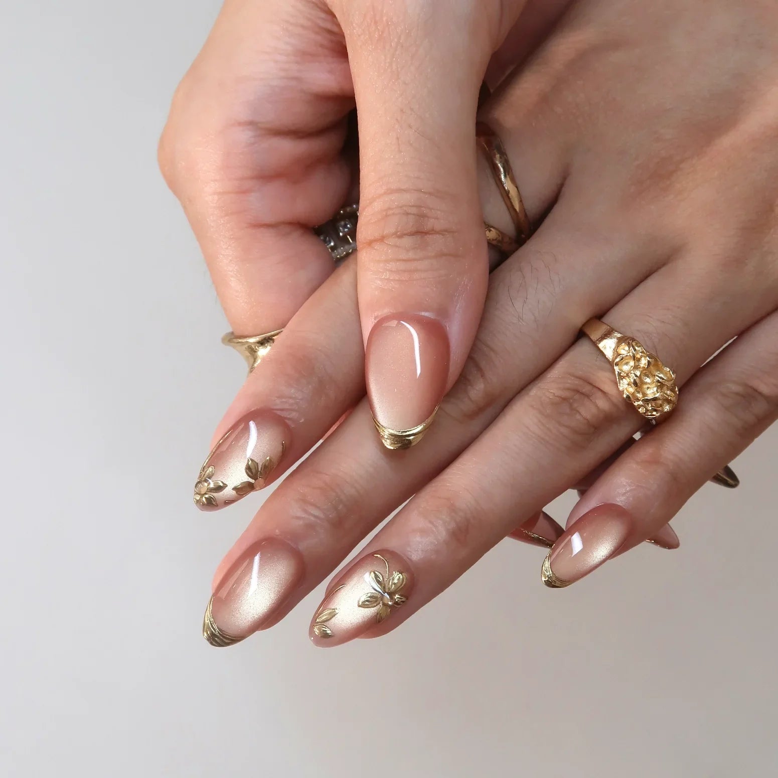 Garden Date – Short Almond Botanical Press On Nails