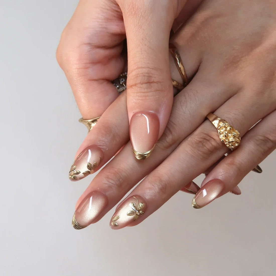 Garden Date – Short Almond Botanical Press On Nails