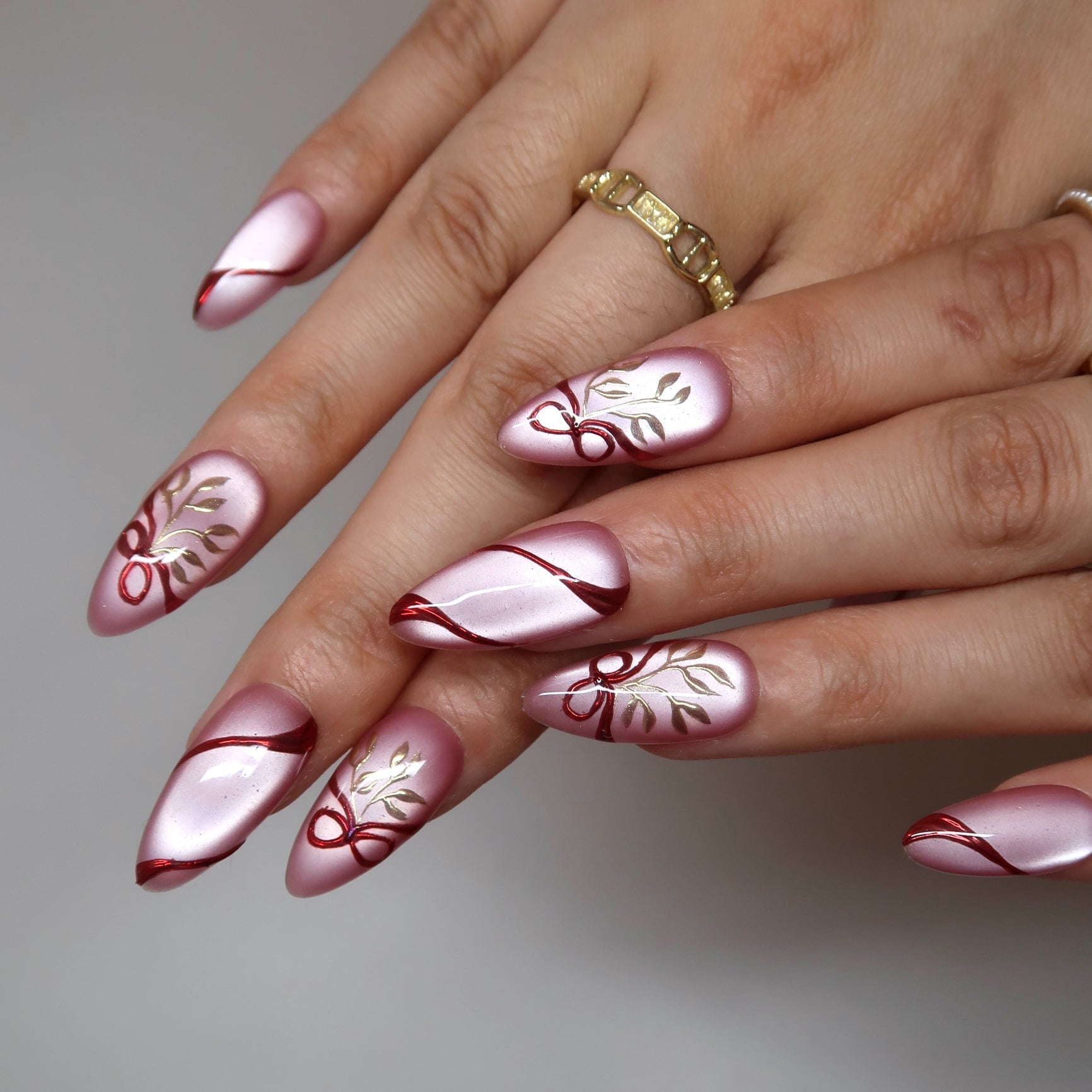 Ho Ho Holiday Press-On Nails