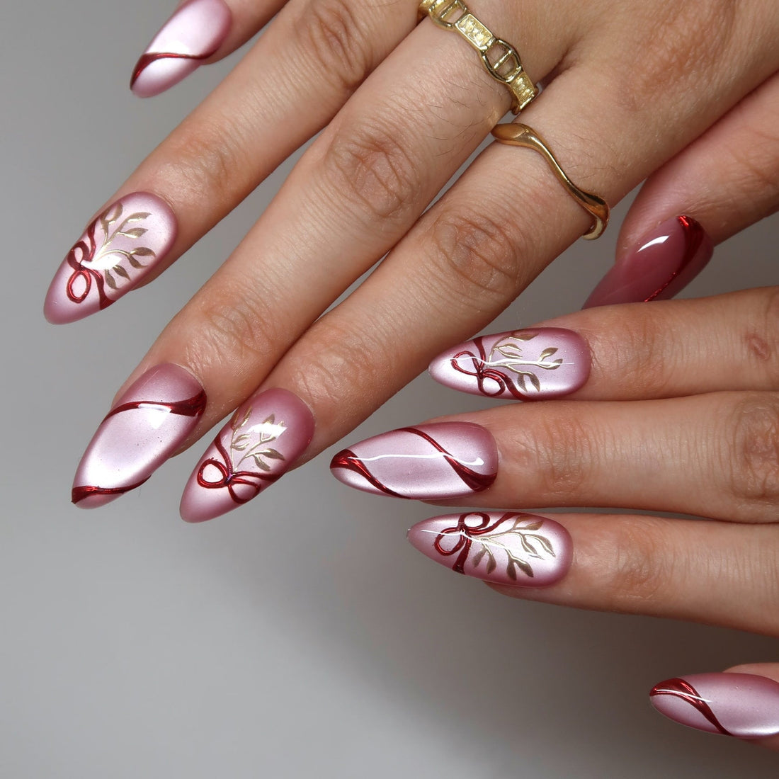 Ho Ho Holiday Press-On Nails