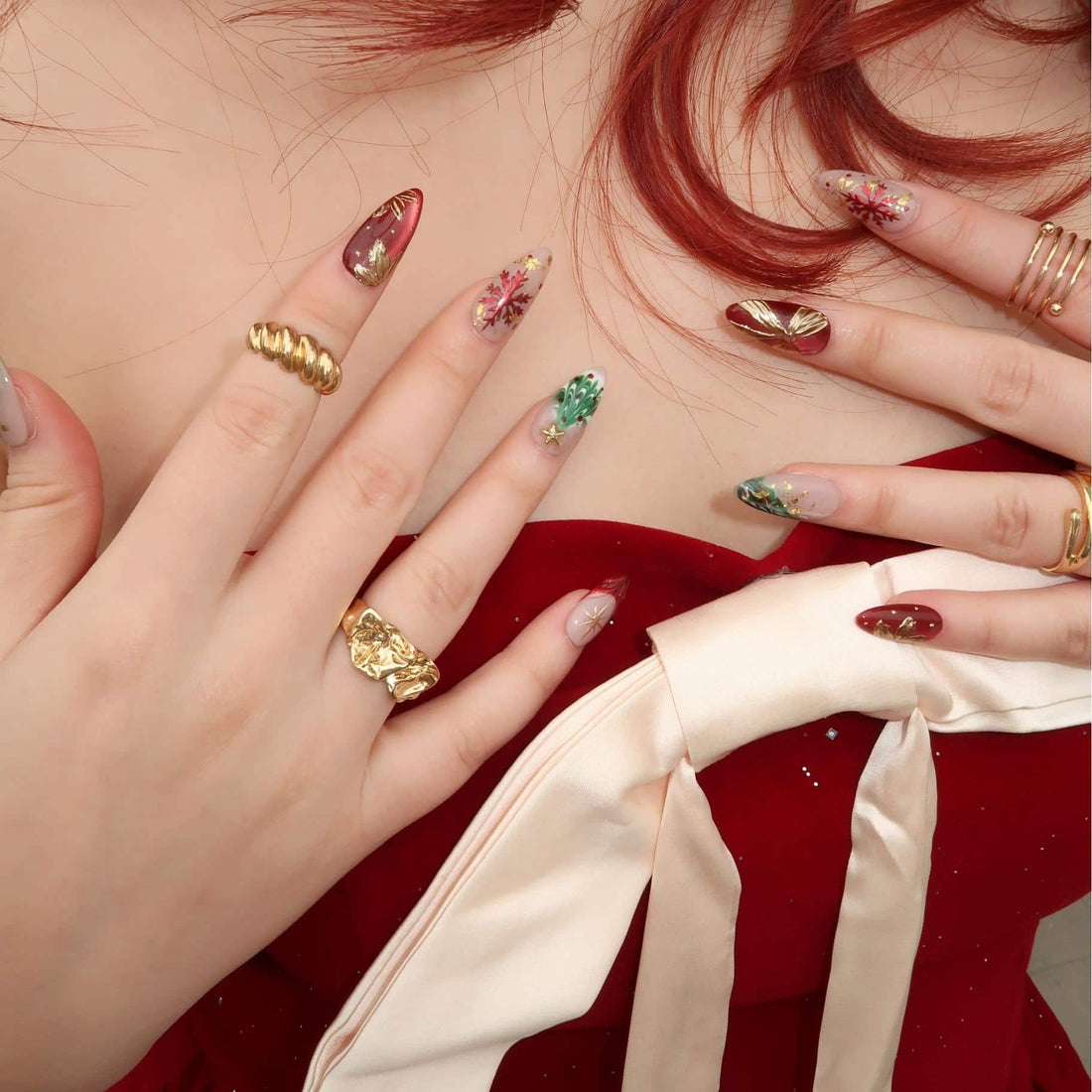 Holly Bliss Press-On Nails