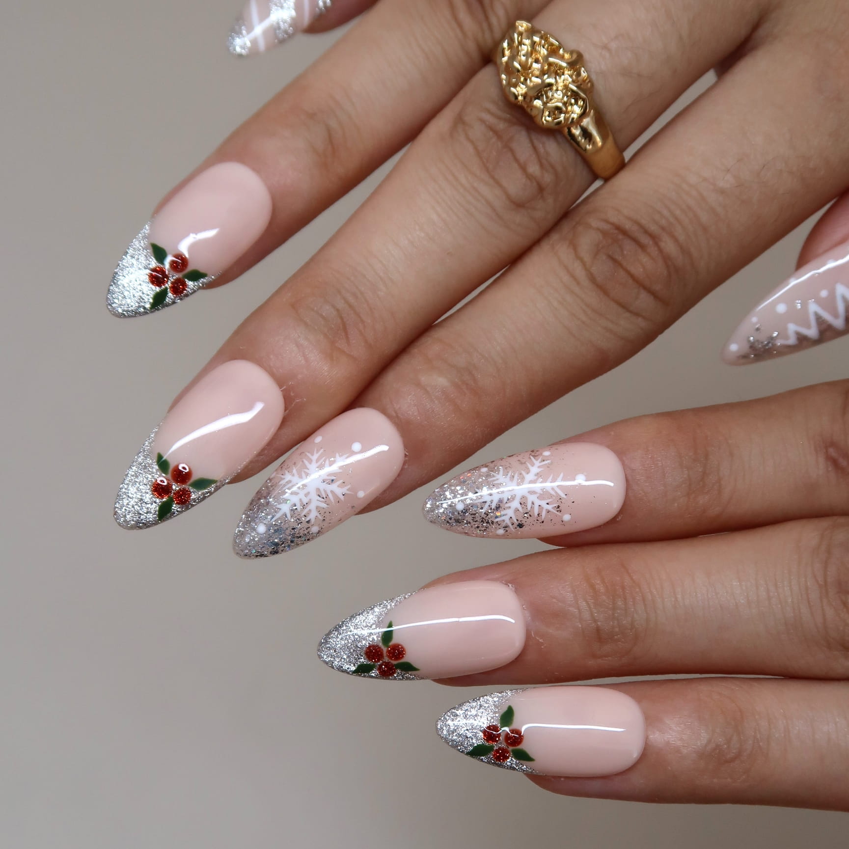 Winterberry Bliss Press-On Nails