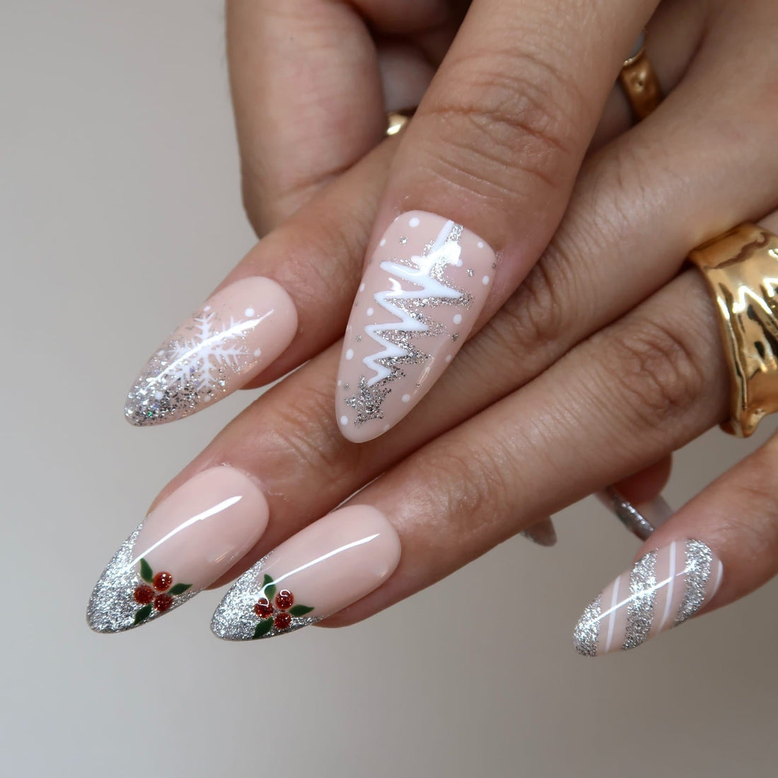 Winterberry Bliss Press-On Nails