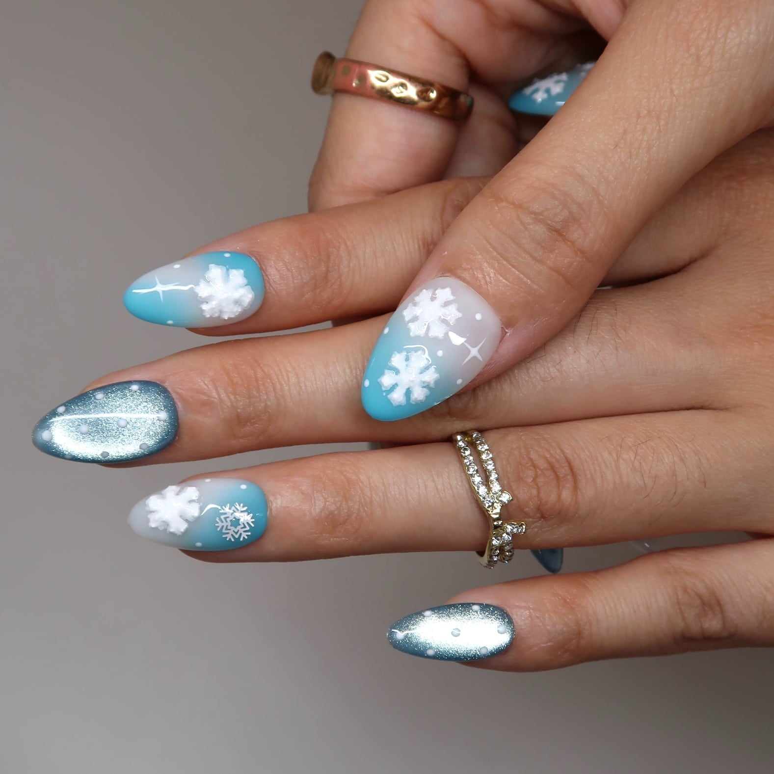 Into The Winter Press-On Nails