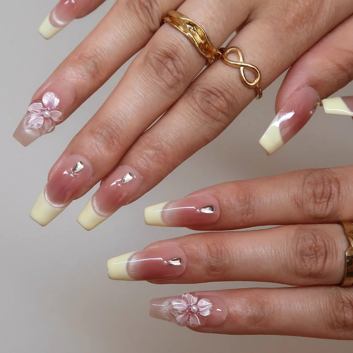 Jasmine's Whisper Press-On Nails