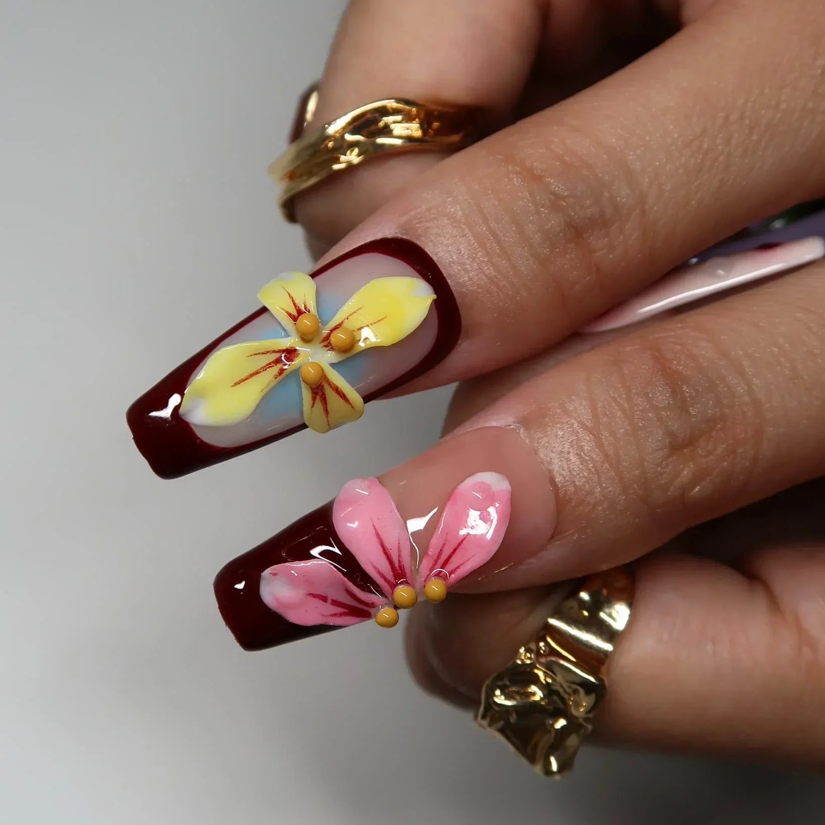 Kiss Love Press-On Nails