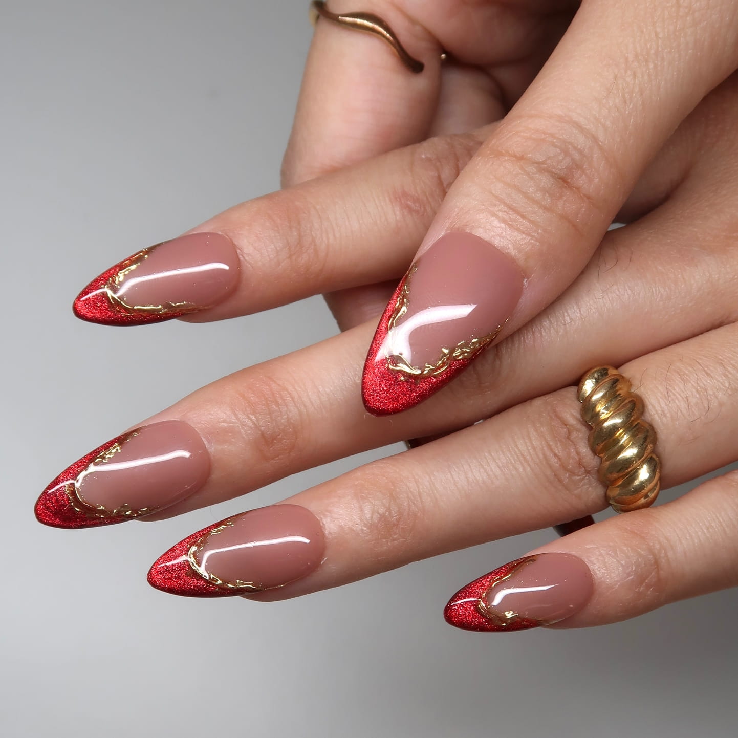 Kiss Me Quick Press-On Nails