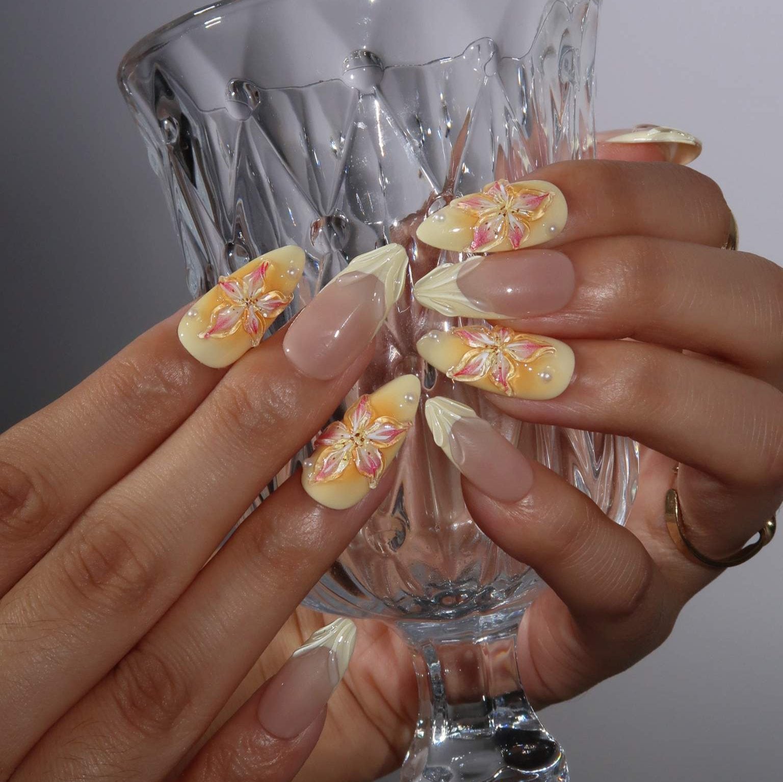Lemon Drop – Almond Press On Nails