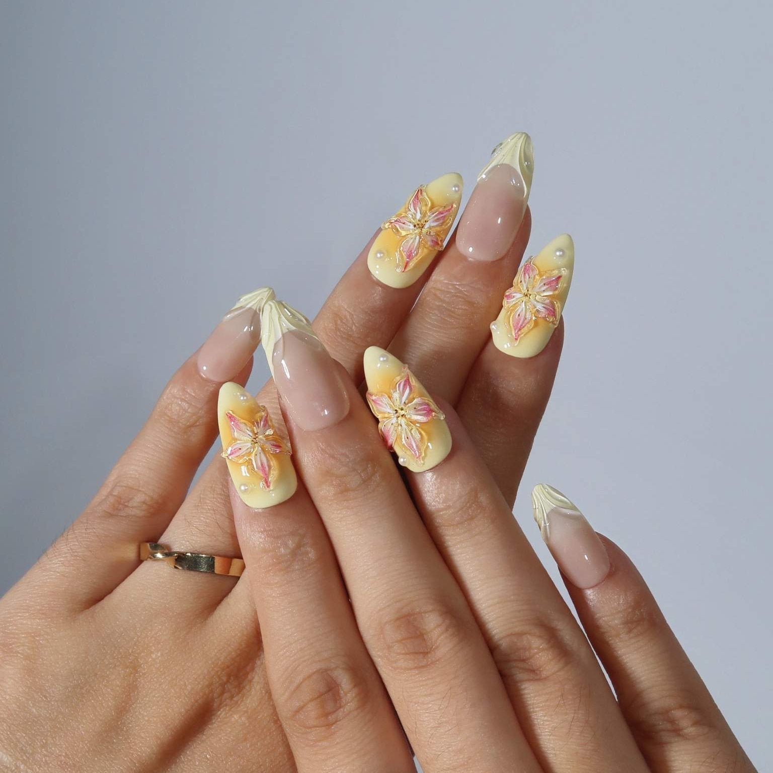 Lemon Drop – Almond Press On Nails