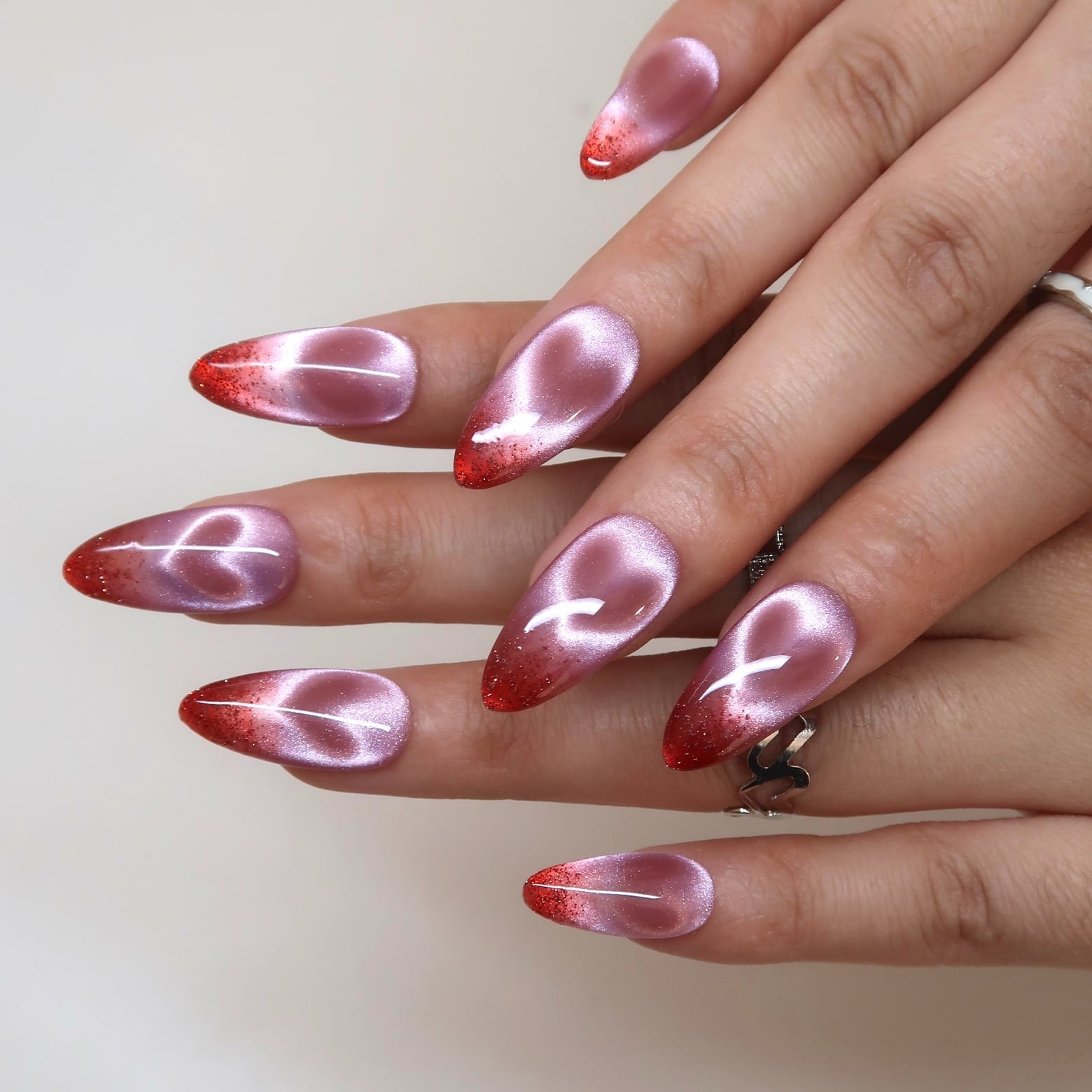Lover's Crest Press-On Nails