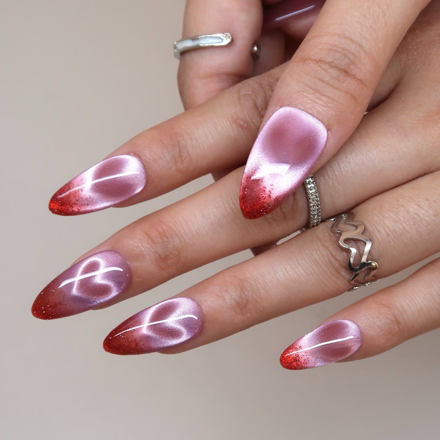 Lover's Crest Press-On Nails
