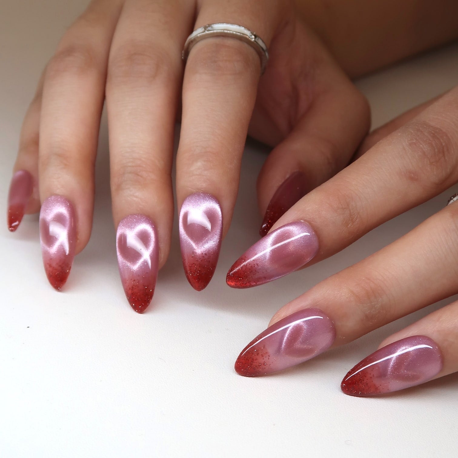 Lover's Crest Press-On Nails