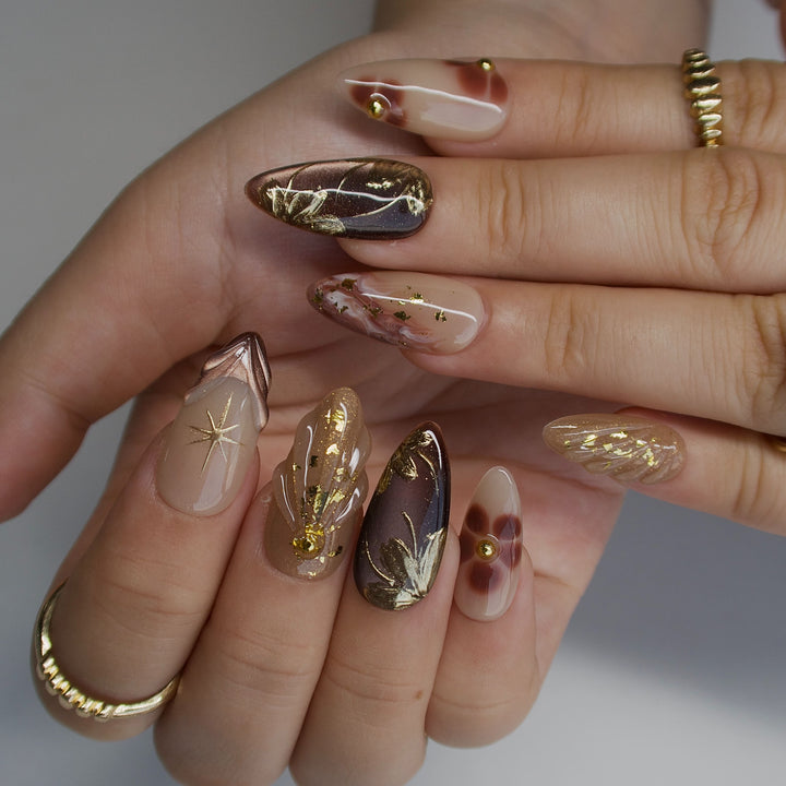 Lucid Dream Neutral Gold Press On Nails