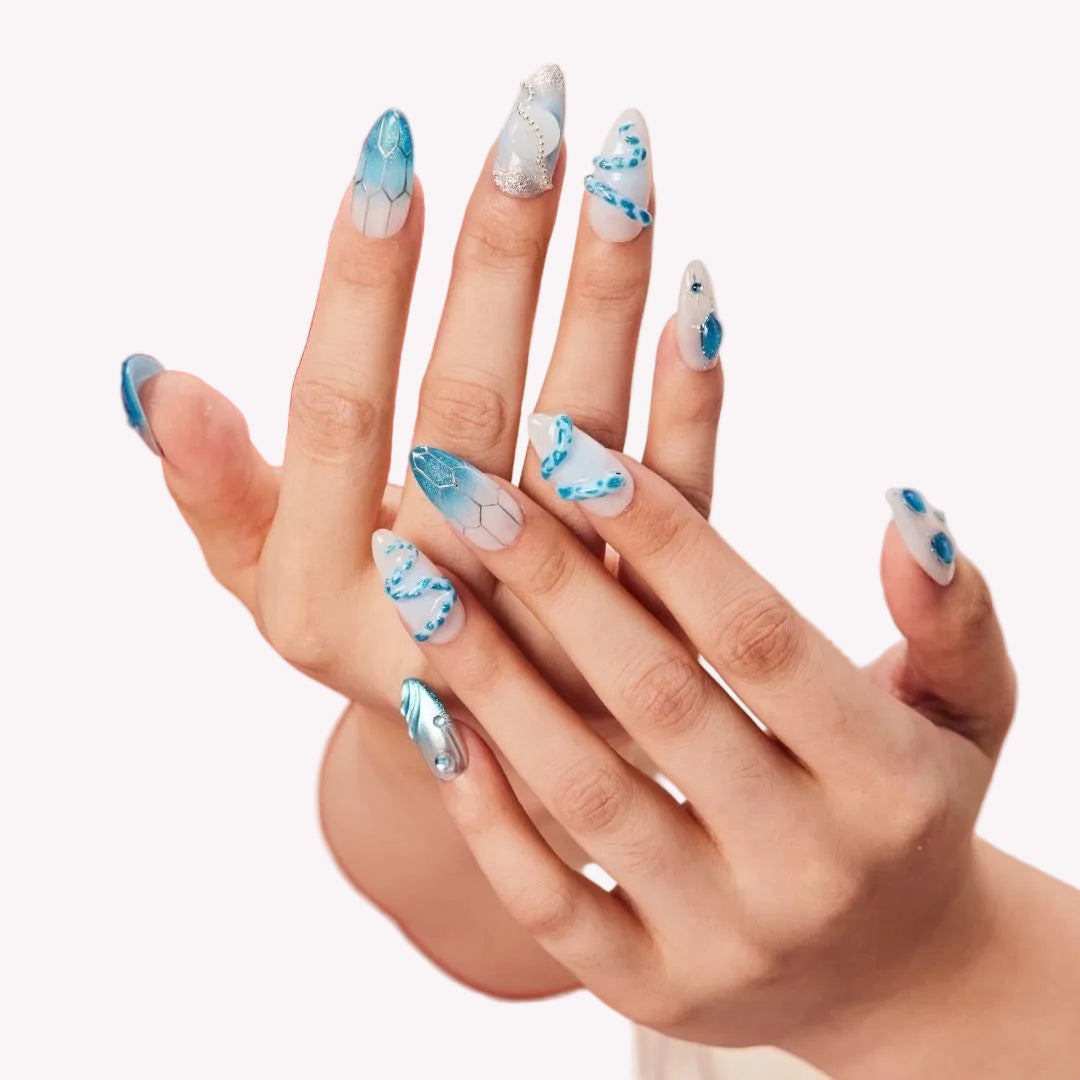Mystic Siren – Almond Press On Nails