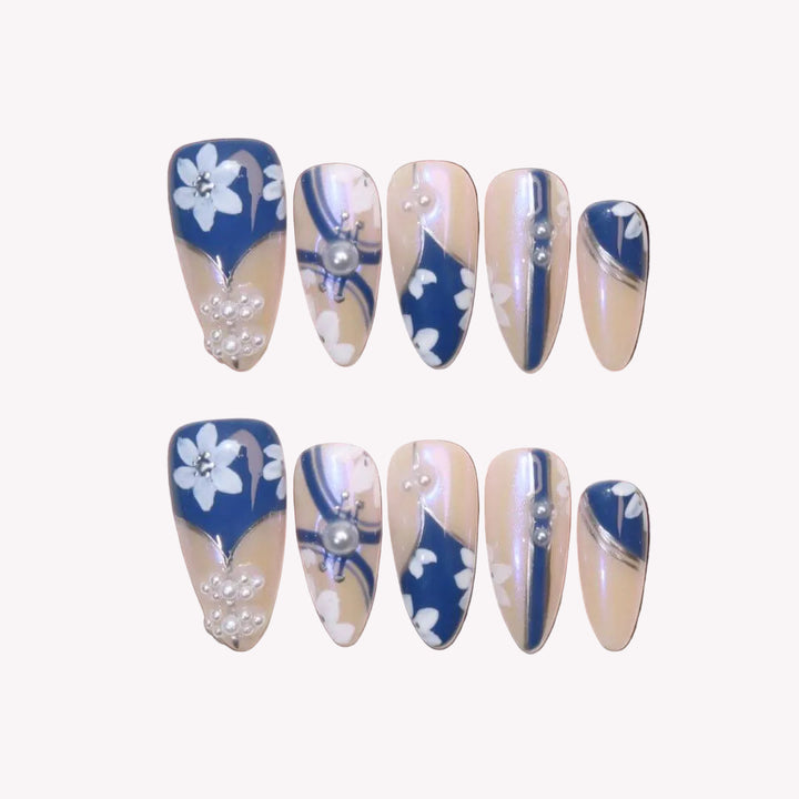 Pearl of the Orient – Almond Press On Nails