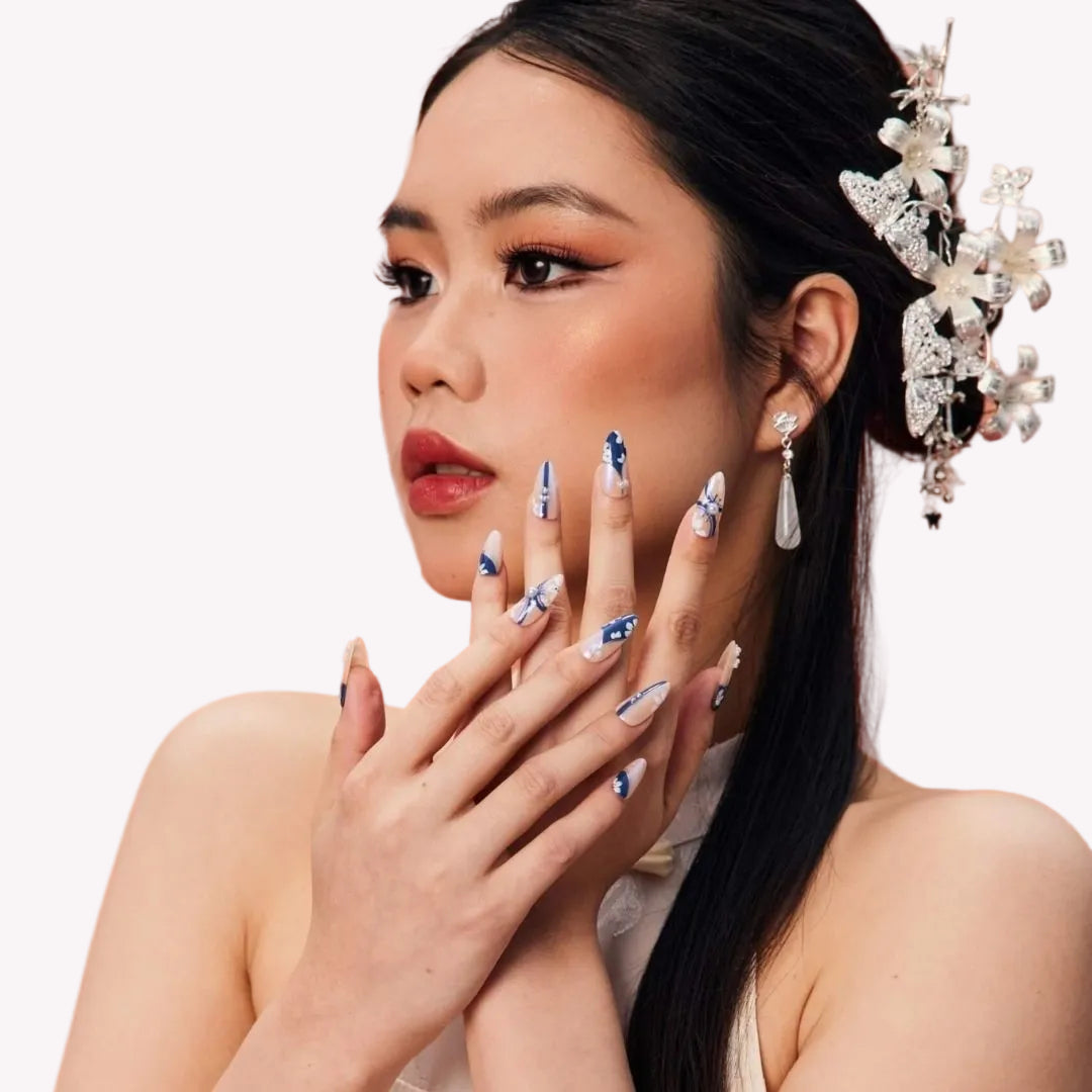 Pearl of the Orient – Almond Press On Nails