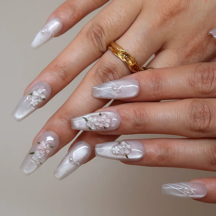 Petals Press-On Nails