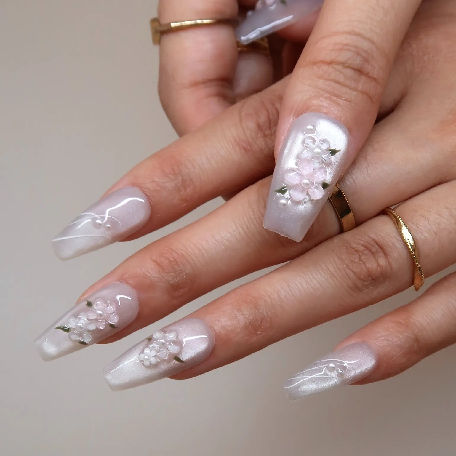 Petals Press-On Nails