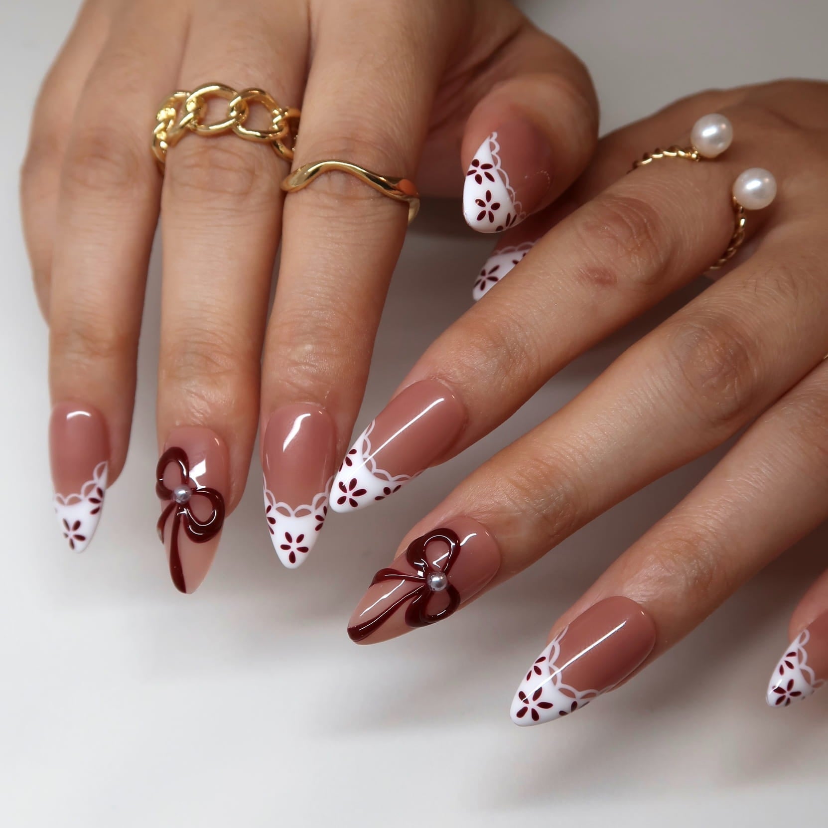 Lacelet Press-On Nails