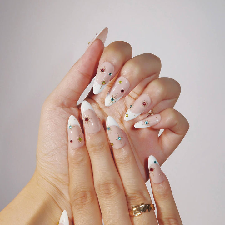 Silent Night – Almond Press On Nails