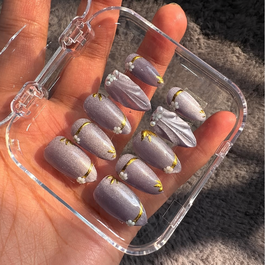 Silver Blossom Pearl Press-On Nails