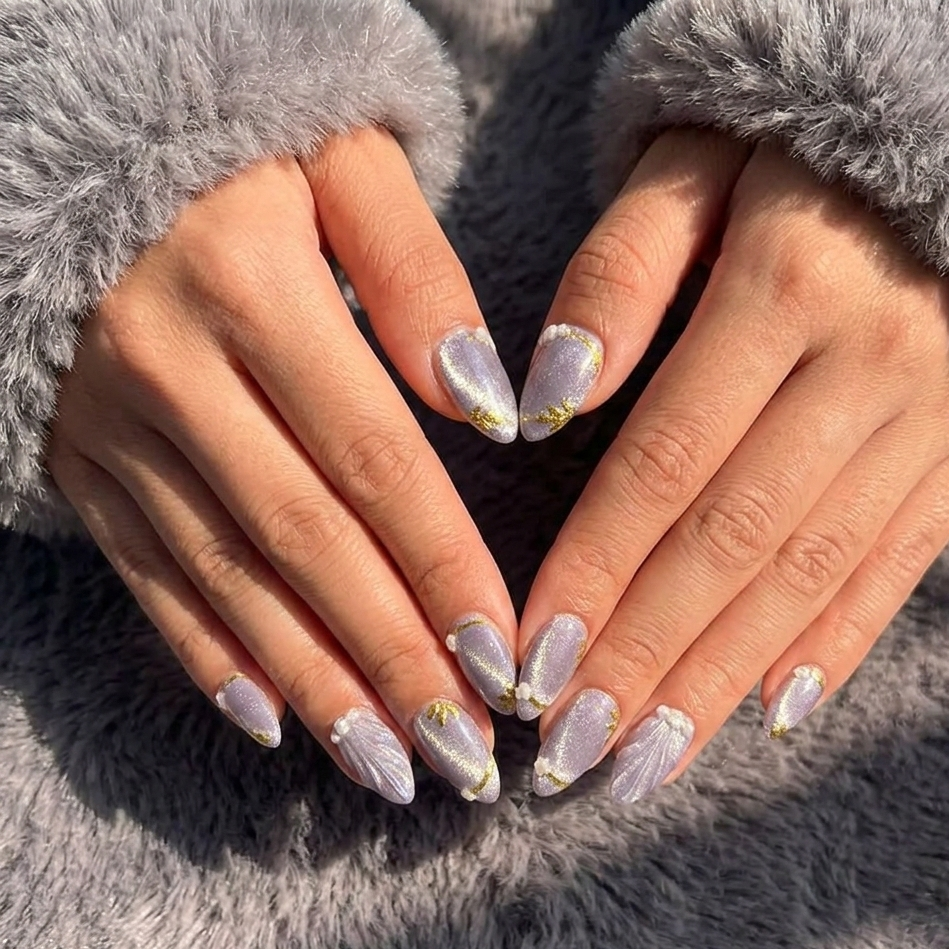 Silver Blossom Pearl Press-On Nails