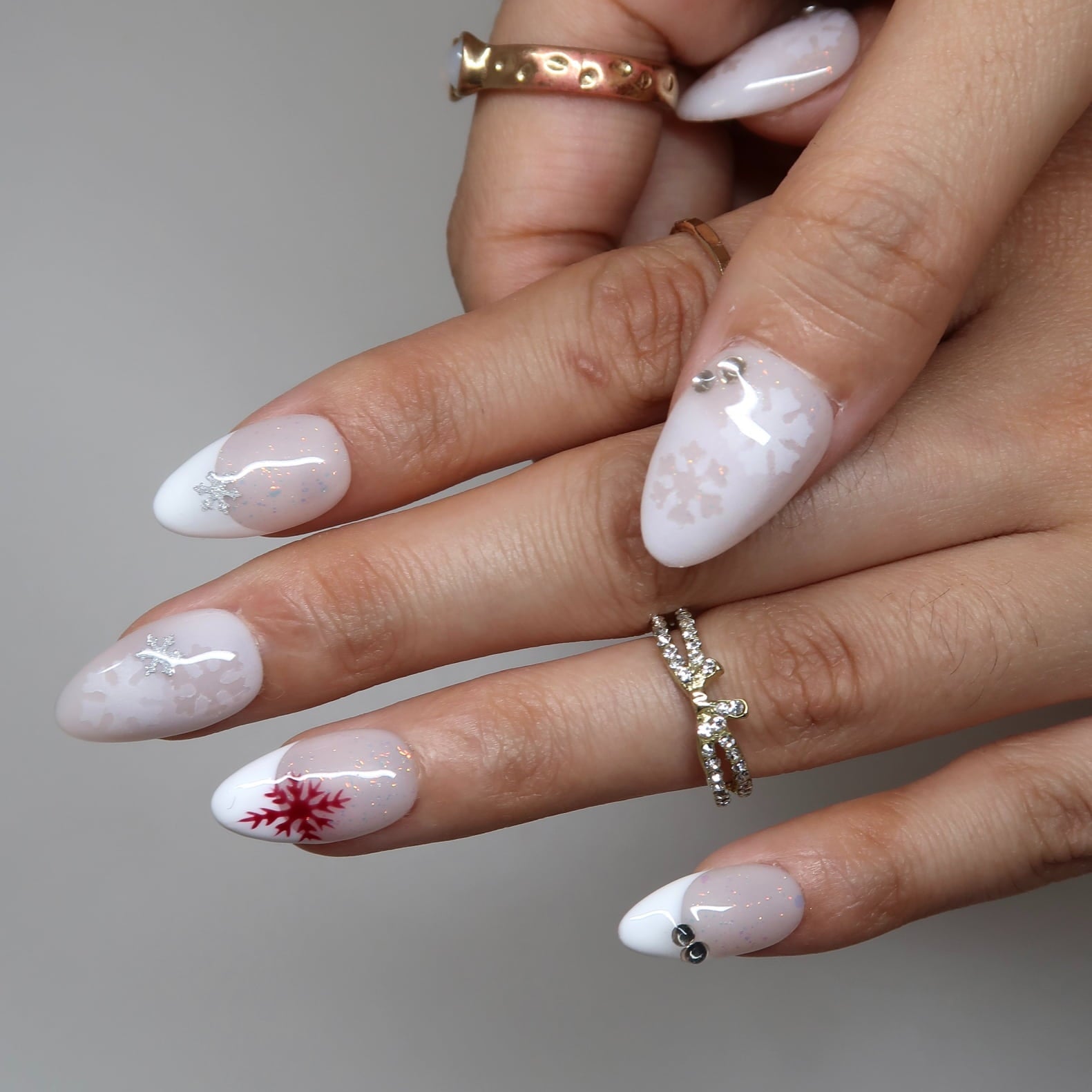 Sleigh All Day Press-On Nails