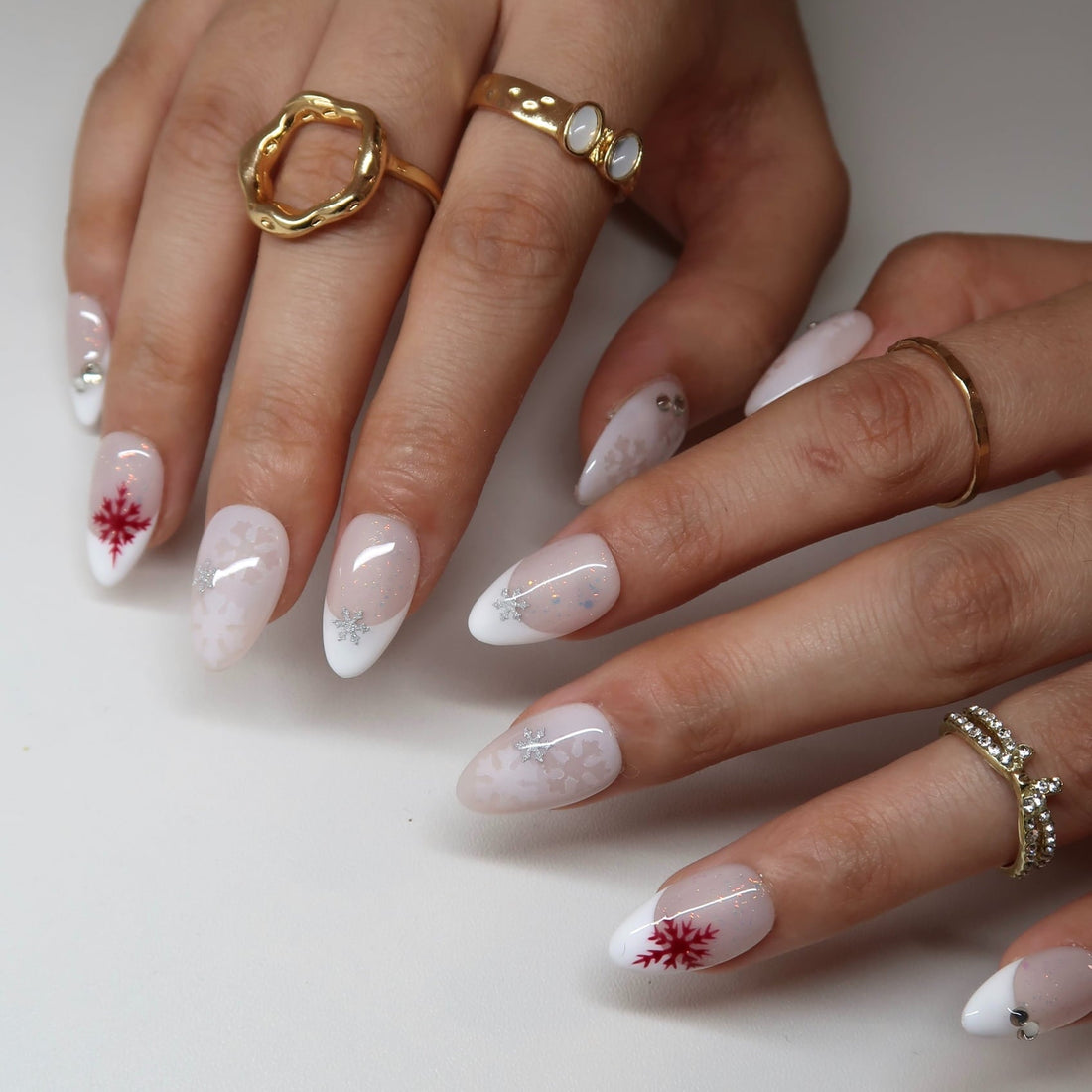 Sleigh All Day Press-On Nails