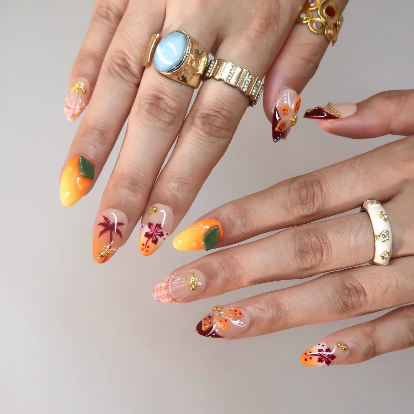 Sunny Side Up – Short Almond Tropical Press On Nails