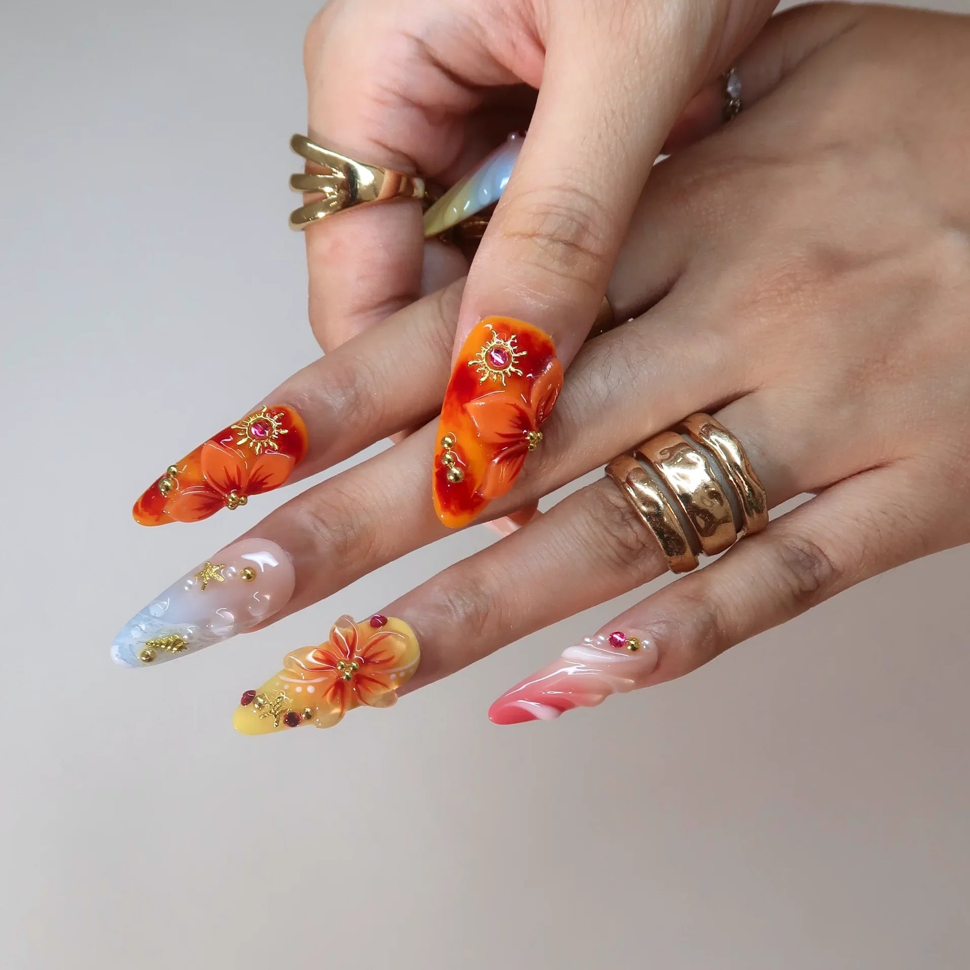 Sunshine Obsessed – Long Almond Tropical Press On Nails