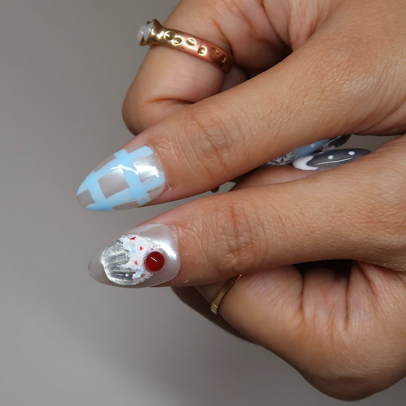 Sweet n Cool Press-On Nails