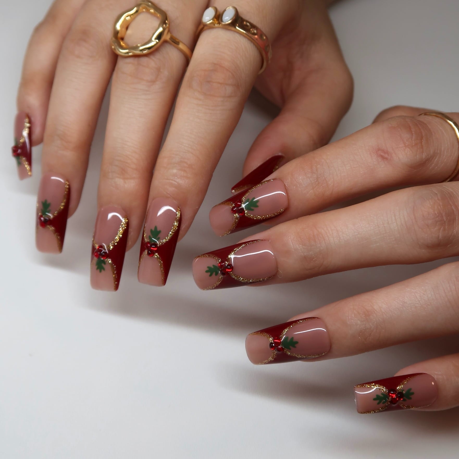 The Iconic Press-On Nails