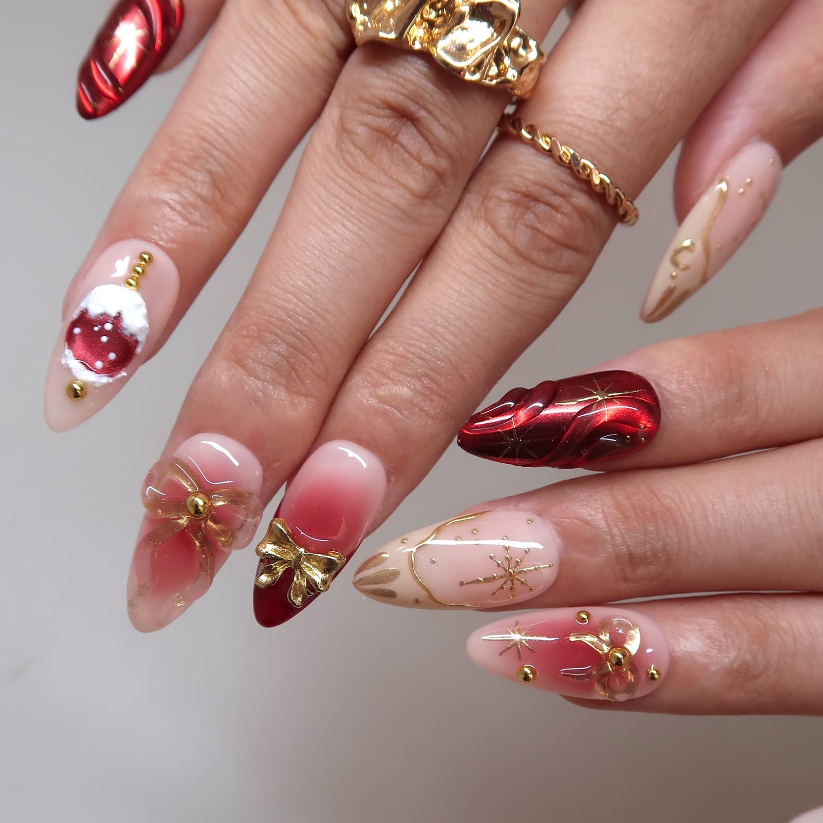 Under the Bow Press-On Nails