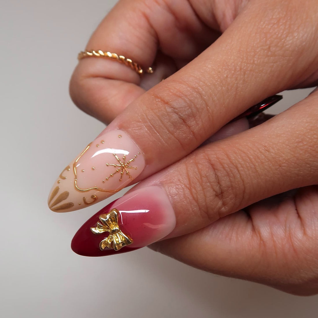 Under the Bow Press-On Nails