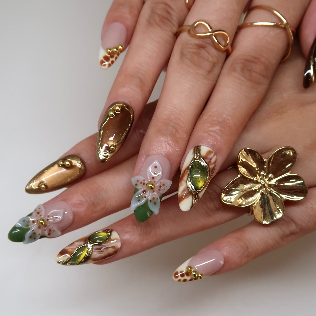 Victoria's Love Letters Press-On Nails