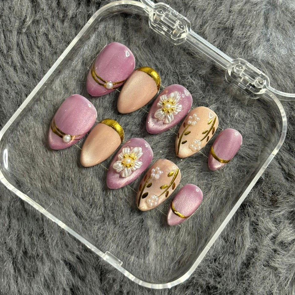 Blossom Pearl Luxe Press-On Nails