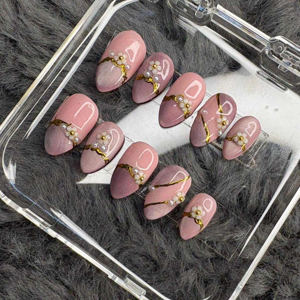 Blush Pearl Bloom Press-On Nails