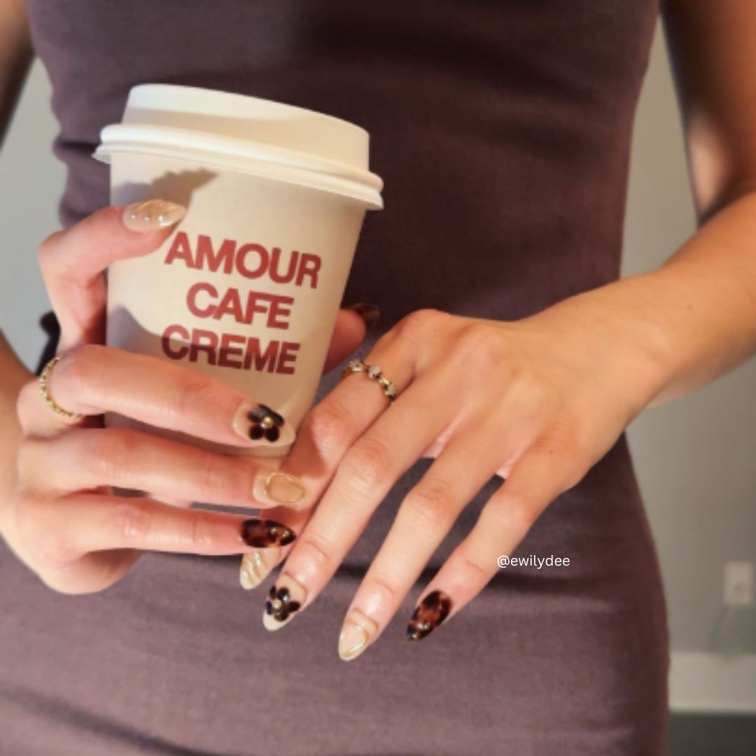 Amber Whisper – Almond Press On Nails
