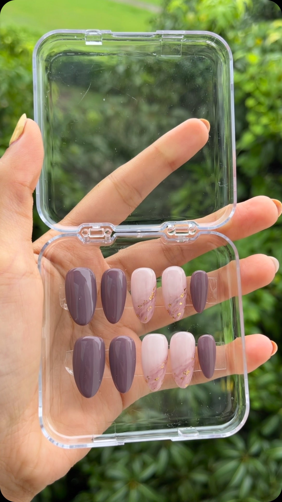 Lavender Marble Luxe Press On Nails